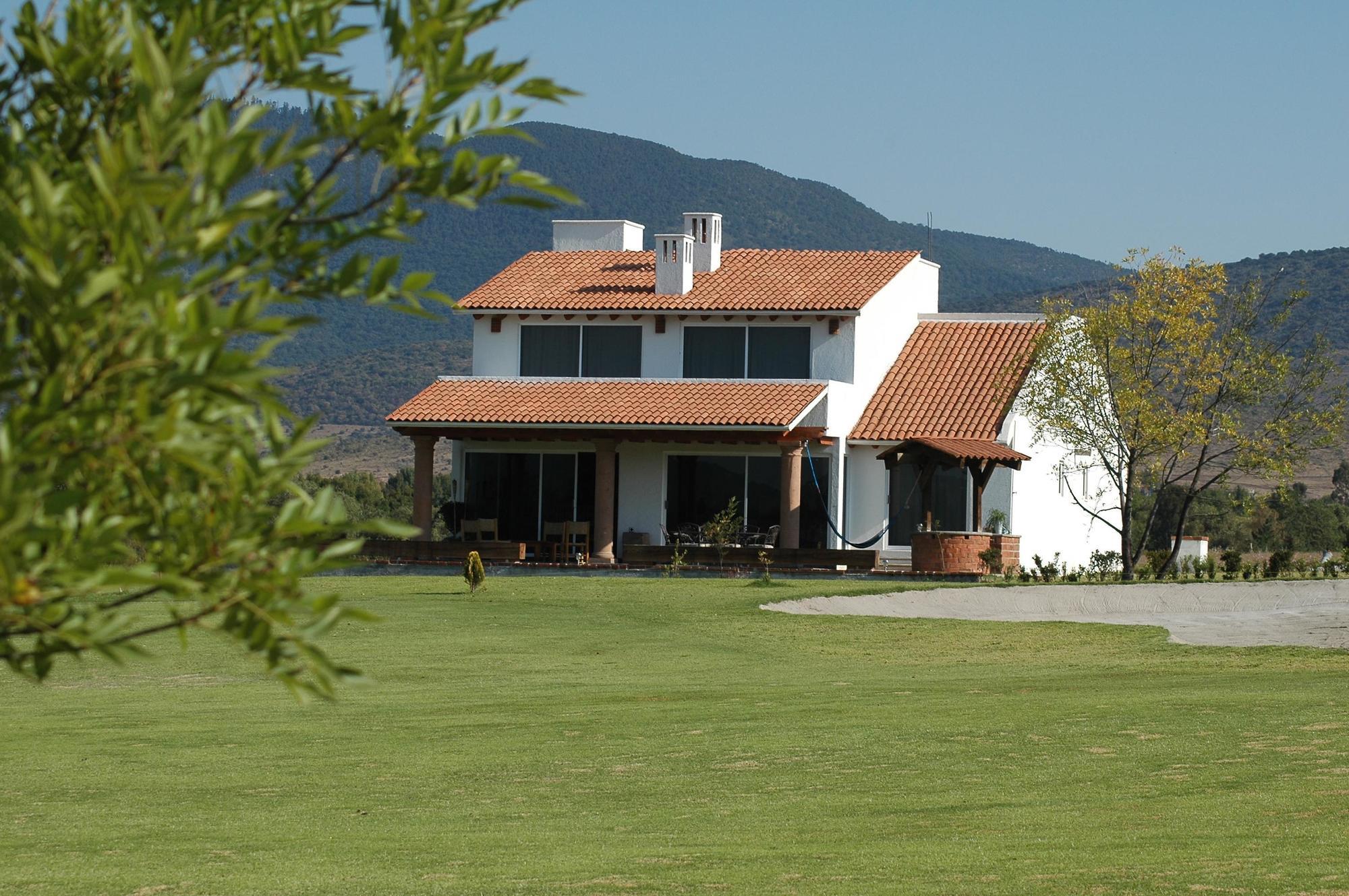 Hotel Hacienda Cantalagua Golf Contepec Exterior foto